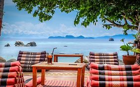 Ten Moons Lipe Resort